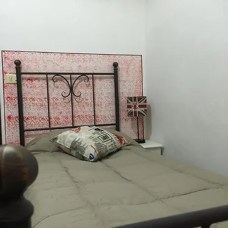 מלון דירות Il Porto 4*