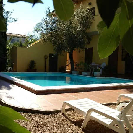 Il Porto 4* טואורו סול טראסימנו