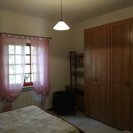 מלון דירות Il Porto 4*