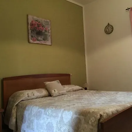 Il Porto מלון דירות טואורו סול טראסימנו