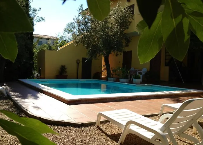 Il Porto 4* Tuoro sul Trasimeno